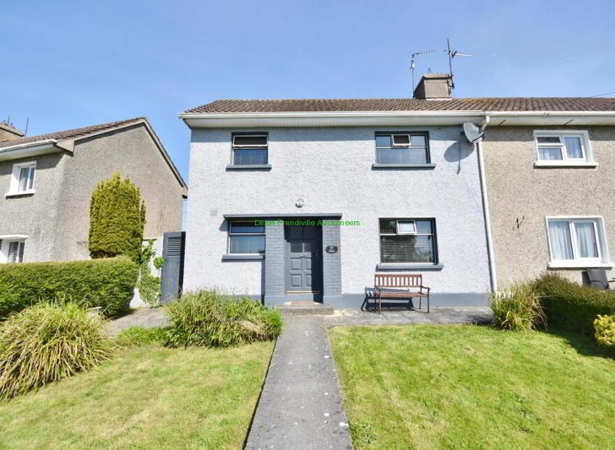 No. 18 St Patrick's Terrace, Tarbert, V31RV00 photo
