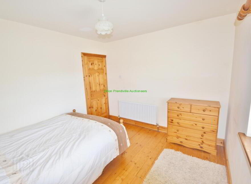 No. 18 St Patrick's Terrace, Tarbert, V31RV00