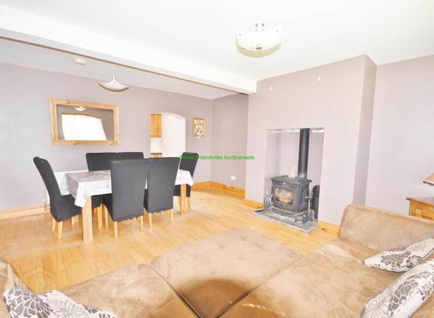 No. 18 St Patrick's Terrace, Tarbert, V31RV00