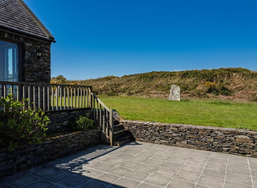 Dunkelly Middle, Goleen, P81CC86