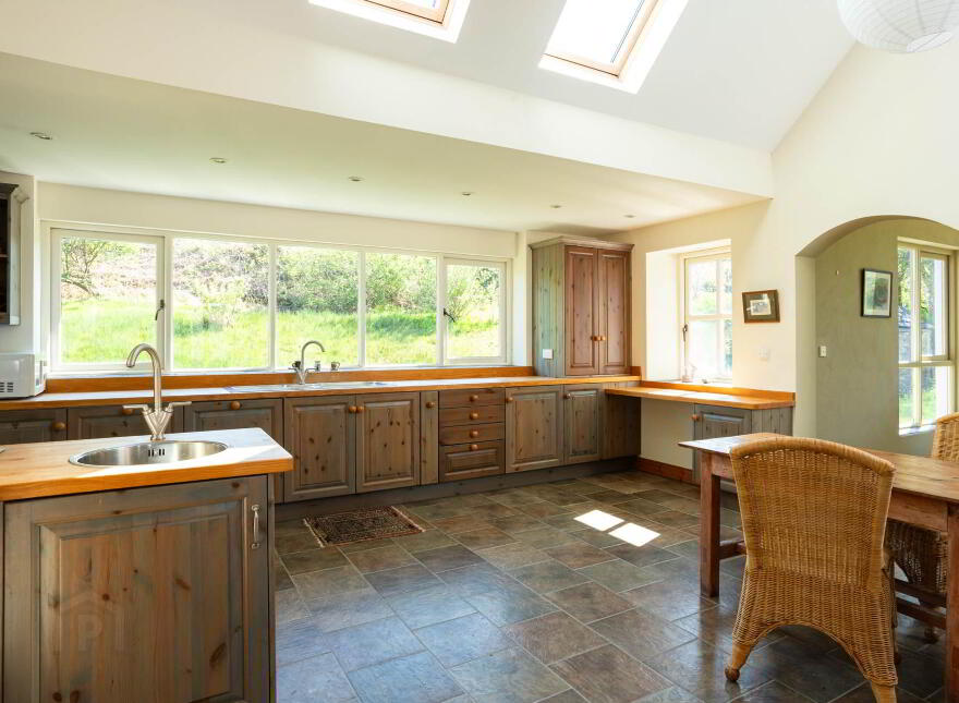 Dunkelly Middle, Goleen, P81CC86