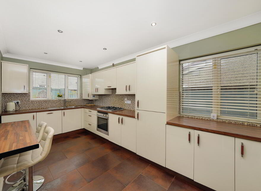 35 Monastery Gate Close, Clondalkin, Dublin, D22H674