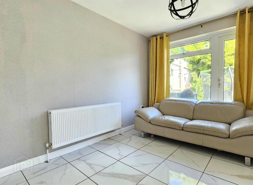 77 Victoria Road, Carrickfergus, BT38 7JJ