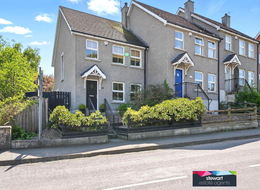 1 Lockkeepers Lodge, Aghalee, BT67 0FS photo