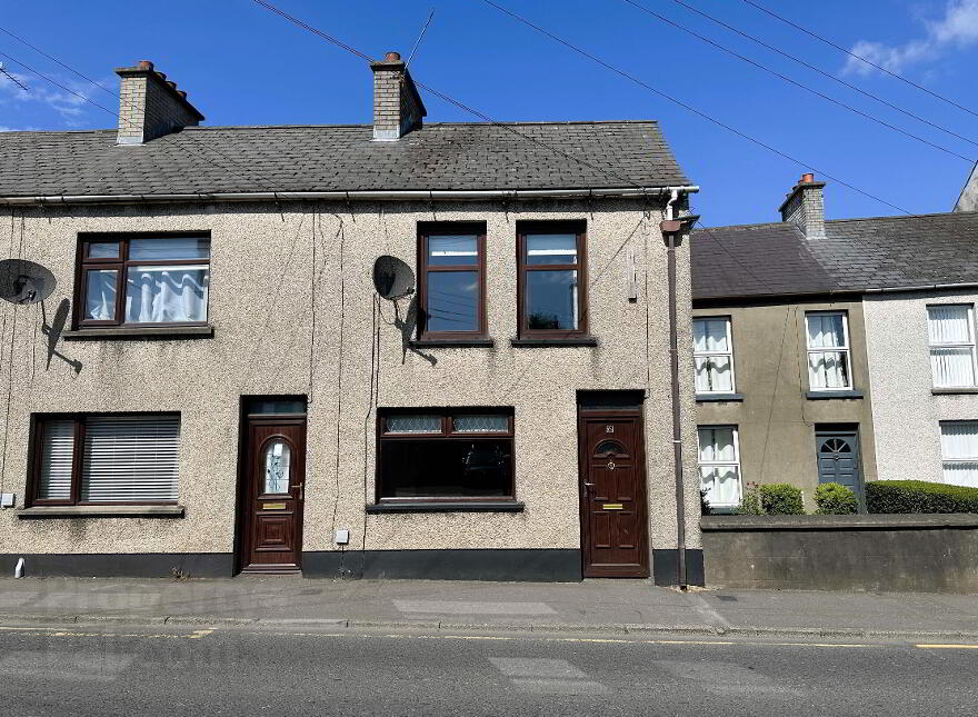 6 Kenlis Street, Banbridge, BT32 3LR photo