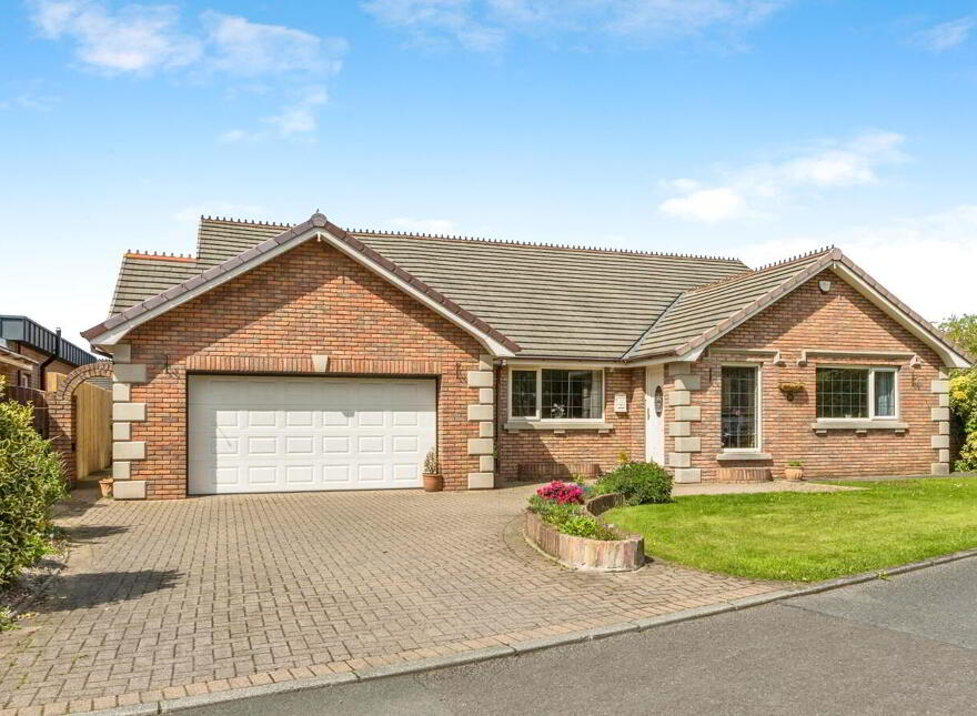 35 Old Coach Avenue, Belfast, BT9 5PY photo