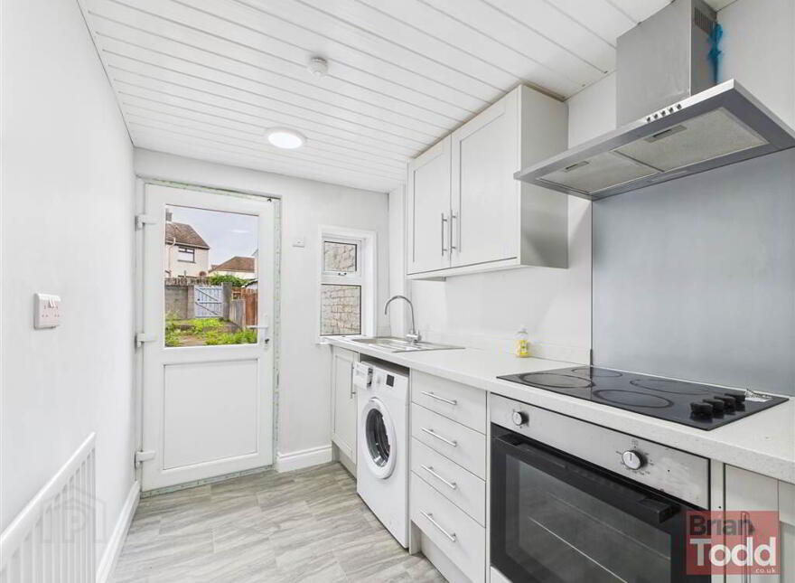 Laharna Avenue, Larne, BT40 1NG