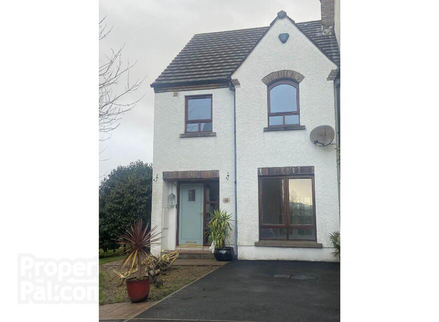 32 The Abbey, Ballycastle, BT54 6SD photo