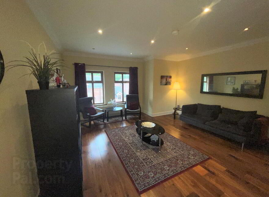 14 Old Golf Course Park, Dunmurry, Belfast, BT17 0EJ photo