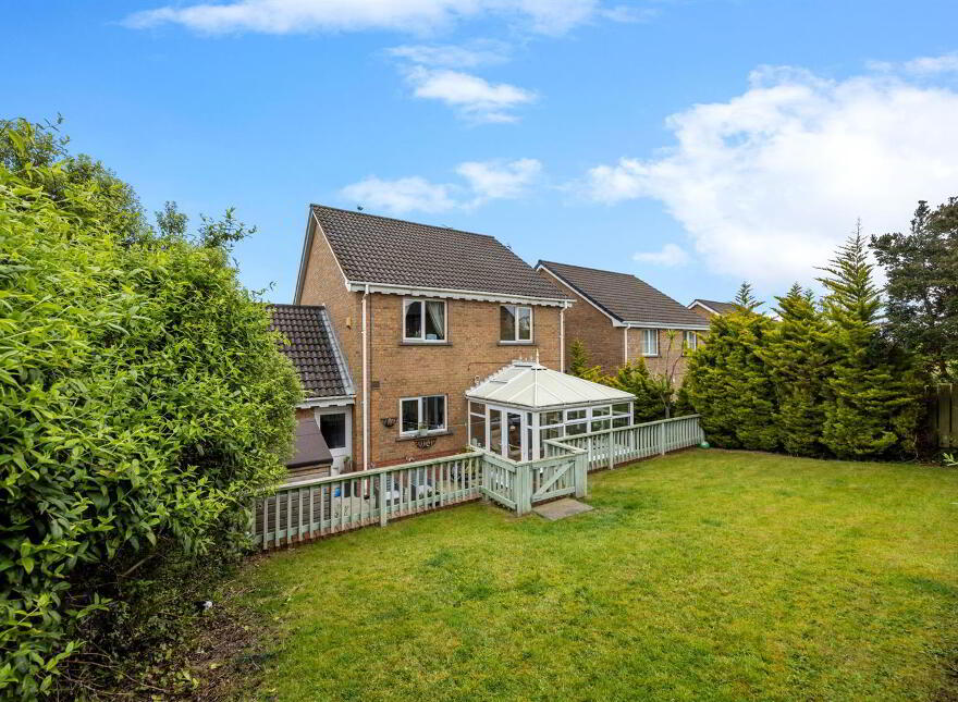 11 Lord Warden's Court, Bangor, BT19 1GJ