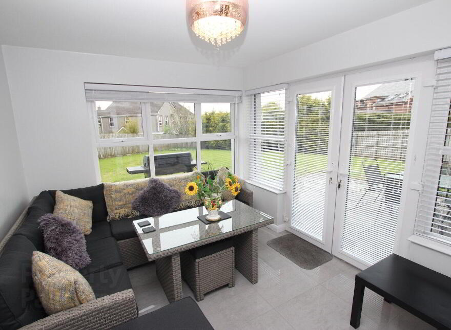 26 Cashelton Manor, Newtownabbey, BT36 7FN photo