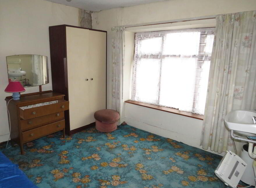 26 Main Street, Charleville, P56YV80