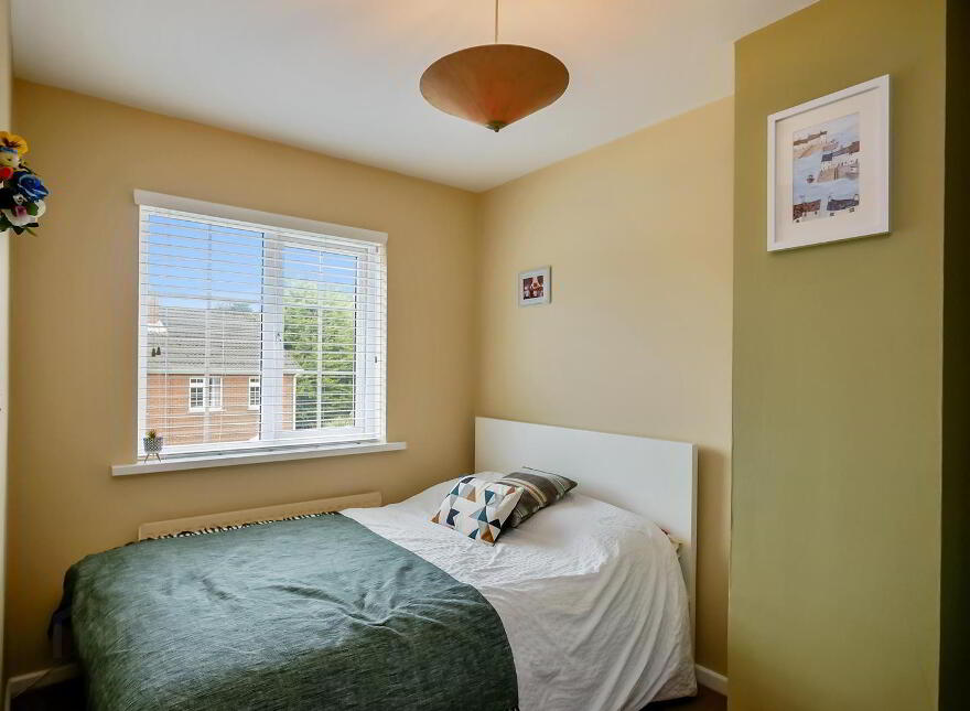 18 Beaufort Avenue, Beechill Road, Belfast, BT8 7TY