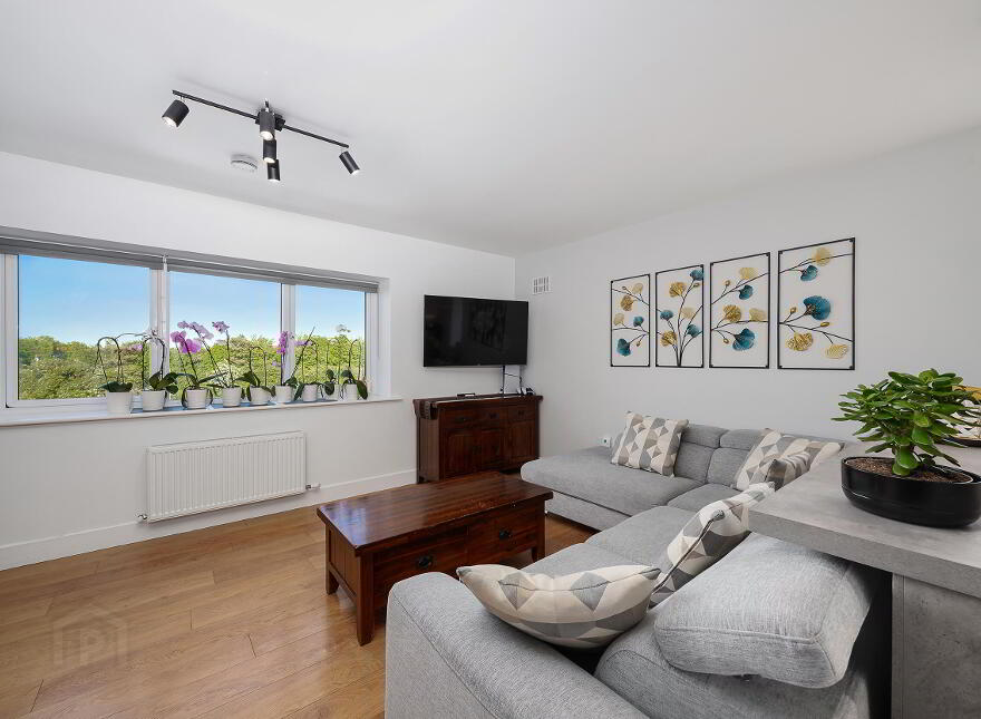 9 Fforster Terrace, Lucan, K78WP60