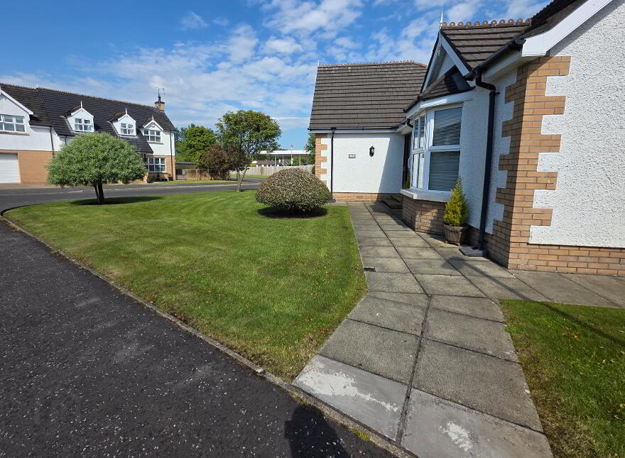 43 Beechcroft, (off Semicock Road), Ballymoney, BT53 6NF