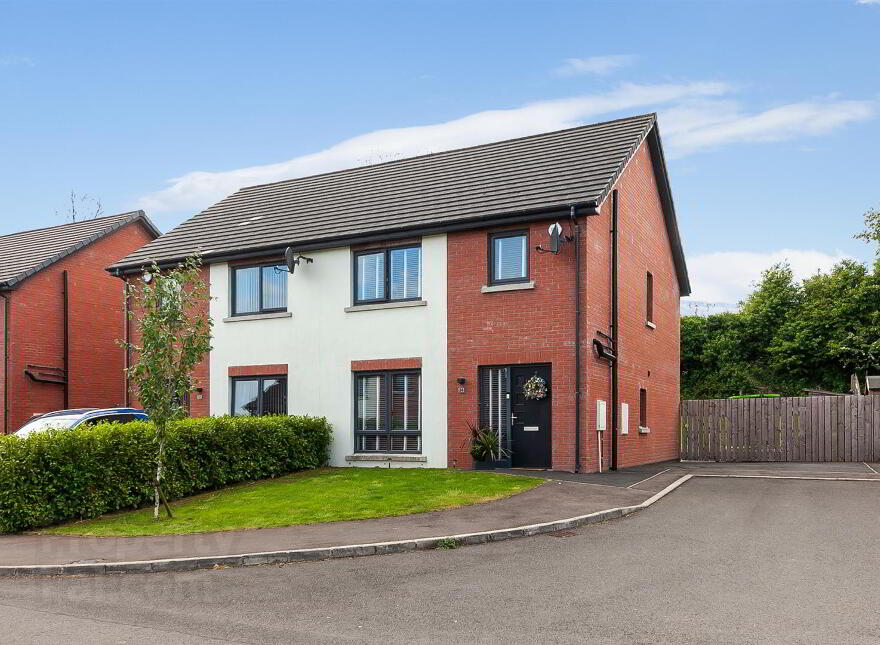 34 Cottonmount Drive, Newtownabbey, BT36 4AR photo