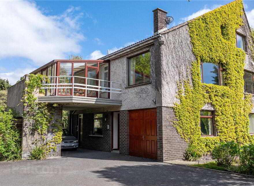'Eventide', 31 Killowen Village, Rostrevor, Newry, BT34 3AJ photo
