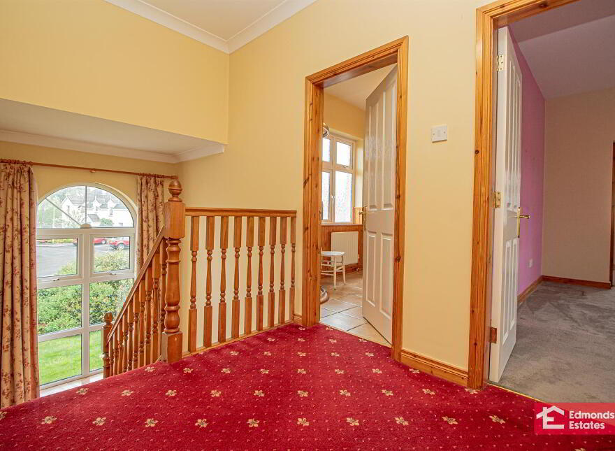 52 Tullymore Dale, Broughshane, Ballymena, BT43 7TD