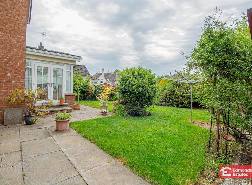 52 Tullymore Dale, Broughshane, Ballymena, BT43 7TD