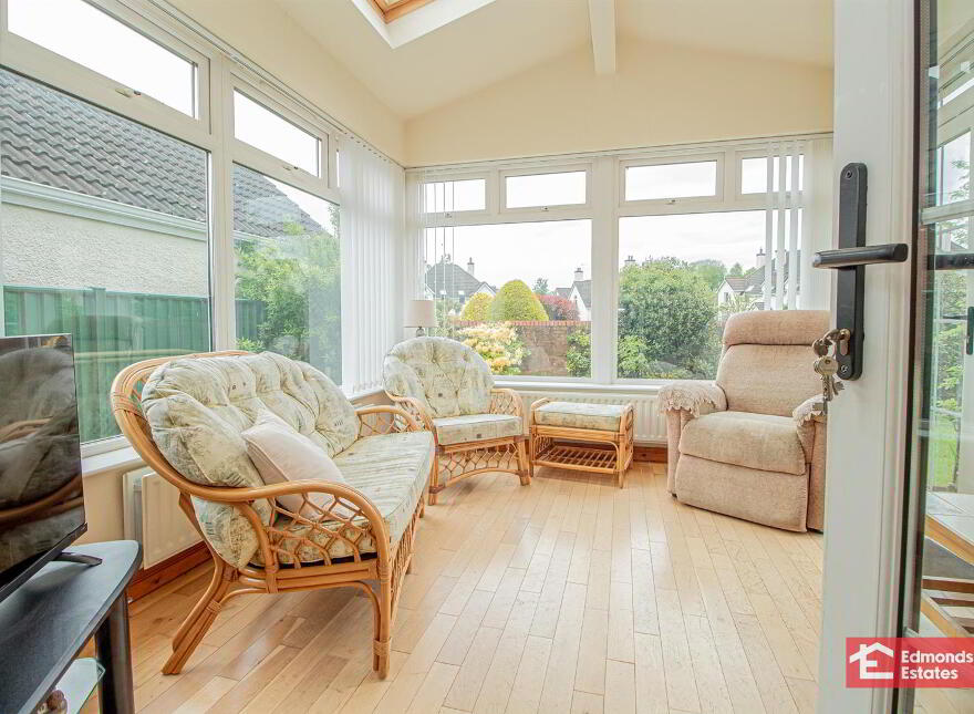 52 Tullymore Dale, Broughshane, Ballymena, BT43 7TD