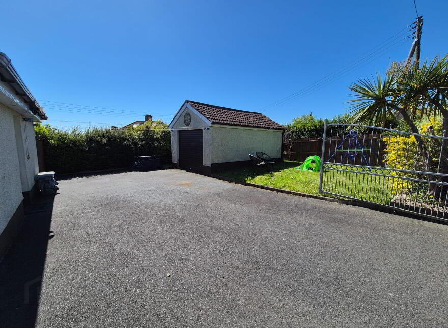 176 Station Road, Greenisland, Carrickfergus, BT38 8UN