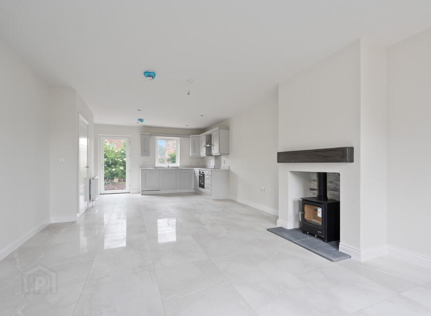 Semi Detached, Hazelgrove Avenue, Belfast Road, Lurgan, BT66 7TF