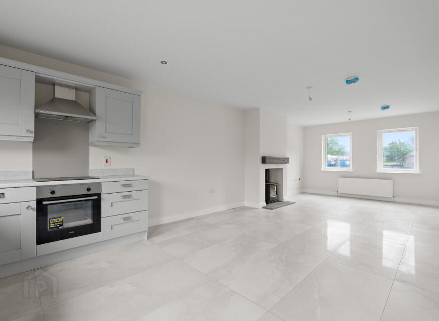 Semi Detached, Hazelgrove Avenue, Belfast Road, Lurgan, BT66 7TF