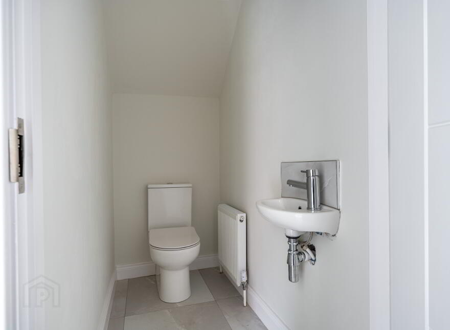 Semi Detached, Hazelgrove Avenue, Belfast Road, Lurgan, BT66 7TF