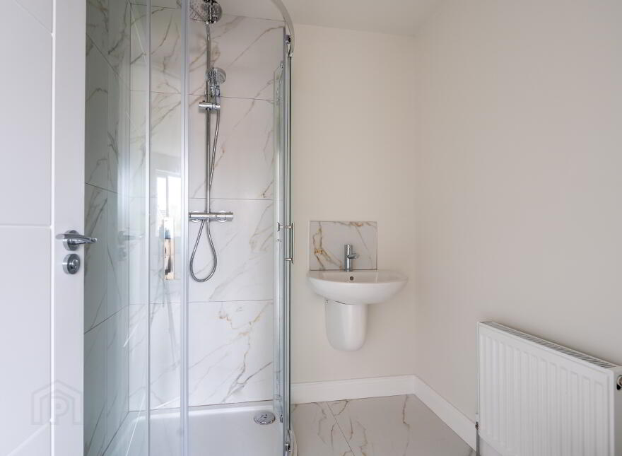 Semi Detached, Hazelgrove Avenue, Belfast Road, Lurgan, BT66 7TF