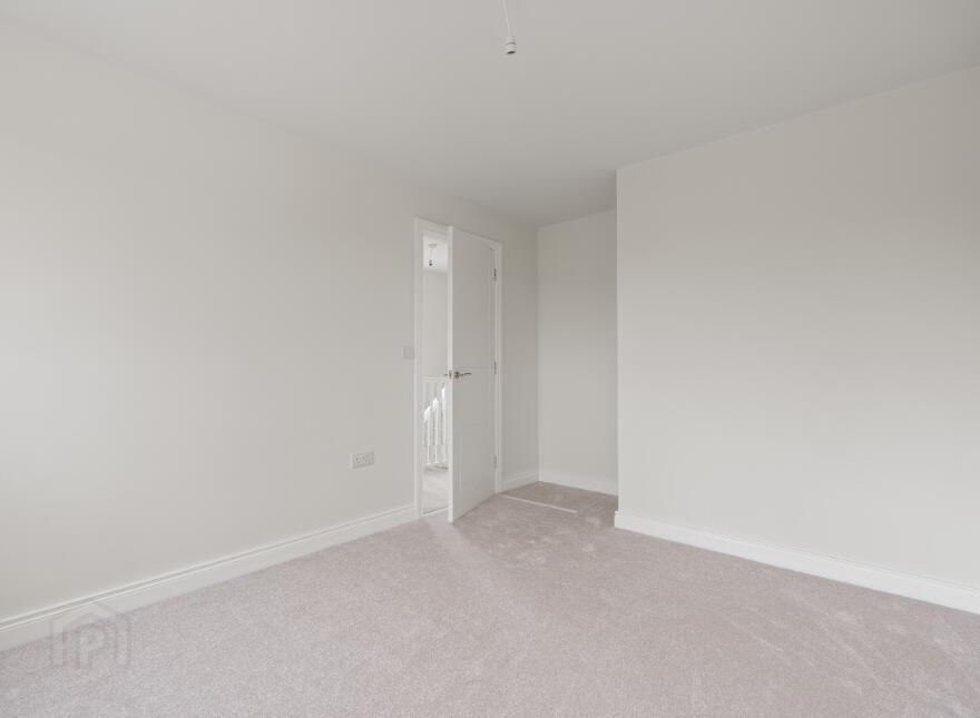 Semi Detached, Hazelgrove Avenue, Belfast Road, Lurgan, BT66 7TF