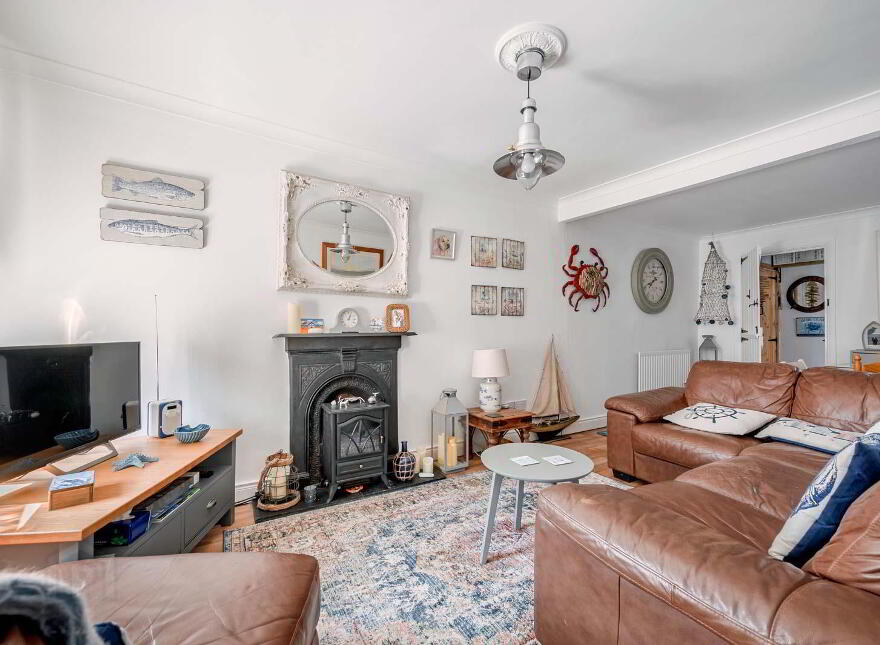 Breeze Cottage, 17 High Street, Ballyhalbert, BT22 1BL