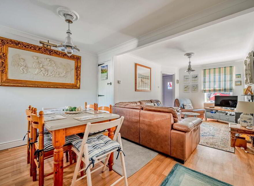 Breeze Cottage, 17 High Street, Ballyhalbert, BT22 1BL