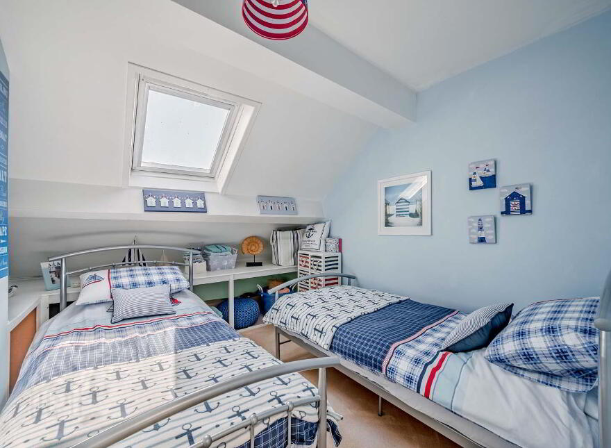 Breeze Cottage, 17 High Street, Ballyhalbert, BT22 1BL