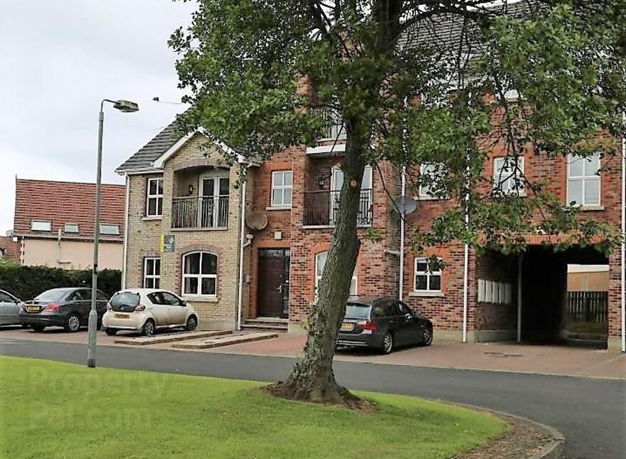 Student Let 2025/26, 33 Millstone Park, Porstewart, BT55 7HL photo
