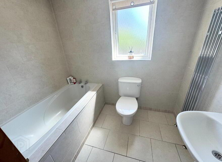 12 Brookview Glen, Eglinton, Derry, BT47 3GW