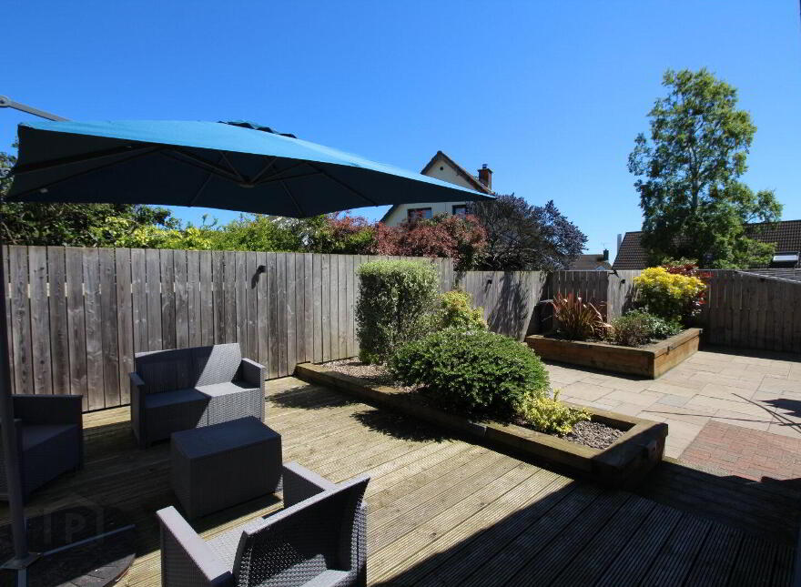45 Broadlands, Carrickfergus, BT38 7BL
