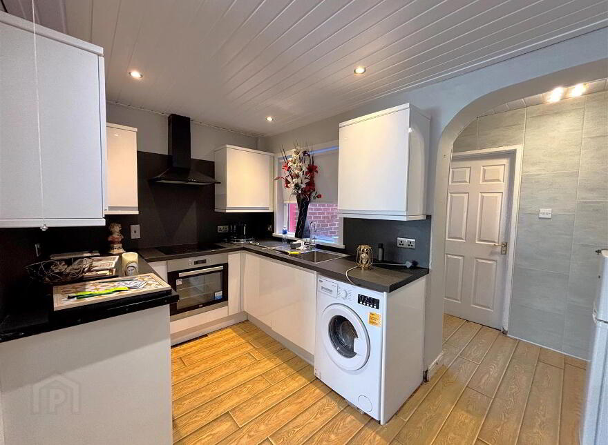 56 Ladbrook Drive, Belfast, BT14 7ND