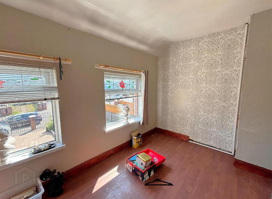 56 Ladbrook Drive, Belfast, BT14 7ND
