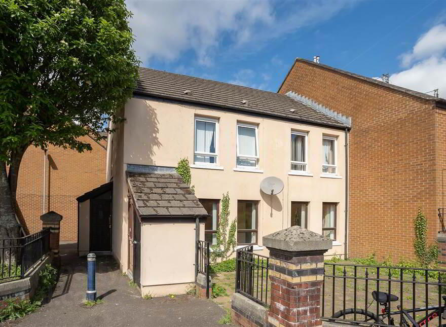 2 Stanfield Place, Belfast, BT7 2DT photo