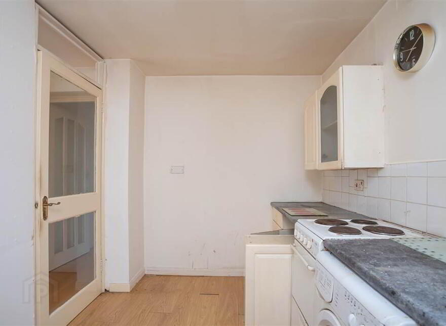 2 Stanfield Place, Belfast, BT7 2DT