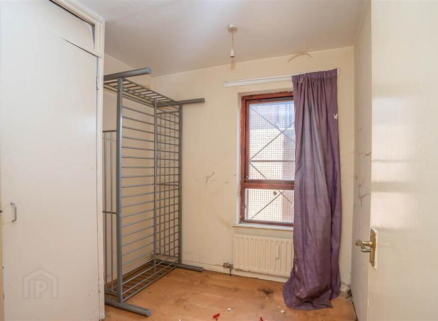 2 Stanfield Place, Belfast, BT7 2DT