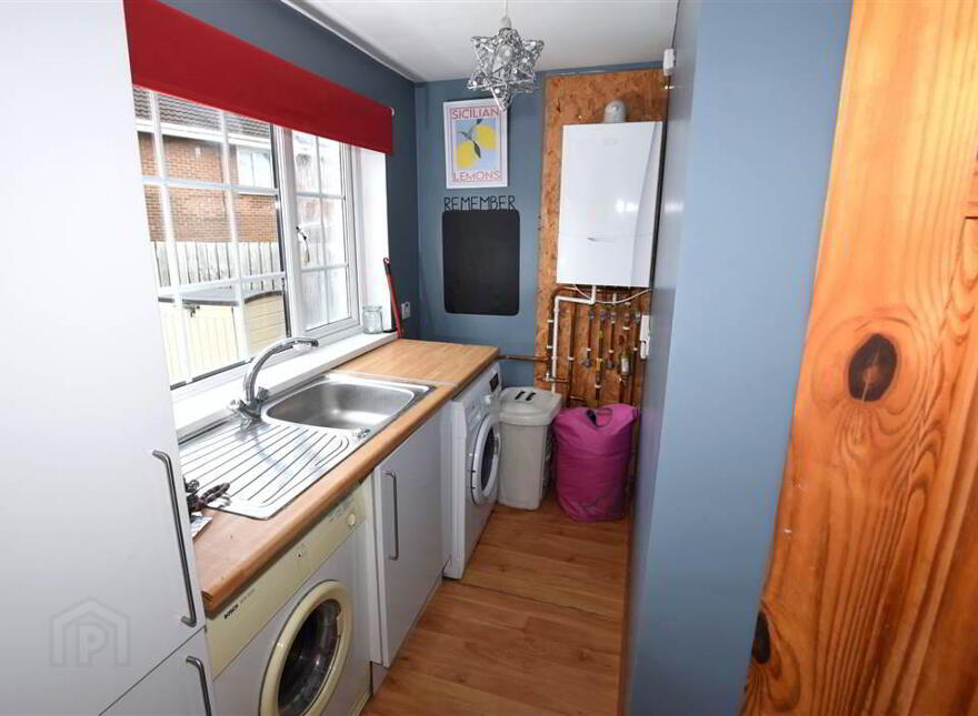 2 Stanfield Place, Belfast, BT7 2DT