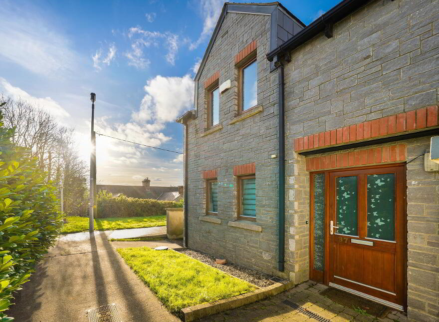 37 River View, Slane photo