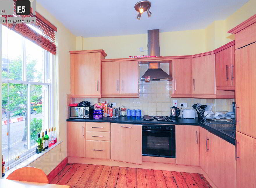 Apt 2 9, Ulsterville Avenue, Lisburn Road, Belfast, BT9 7AS photo