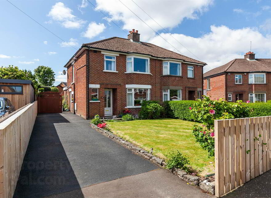 6 Norwood Crescent, Belmont, Belfast, BT4 2DZ photo