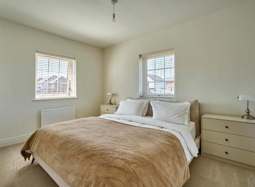 33 Helens Wood Crescent, Bangor, BT19 1FE