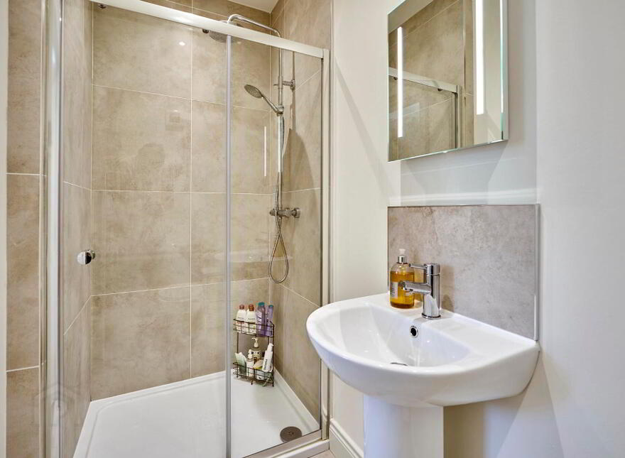 33 Helens Wood Crescent, Bangor, BT19 1FE