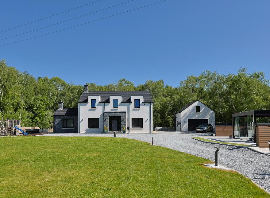 52 Greenisland Road, Portadown, Craigavon, BT62 1XA photo