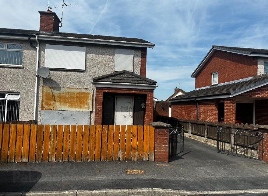 5 Mcgreavy Park, Lurgan, BT66 6LR photo