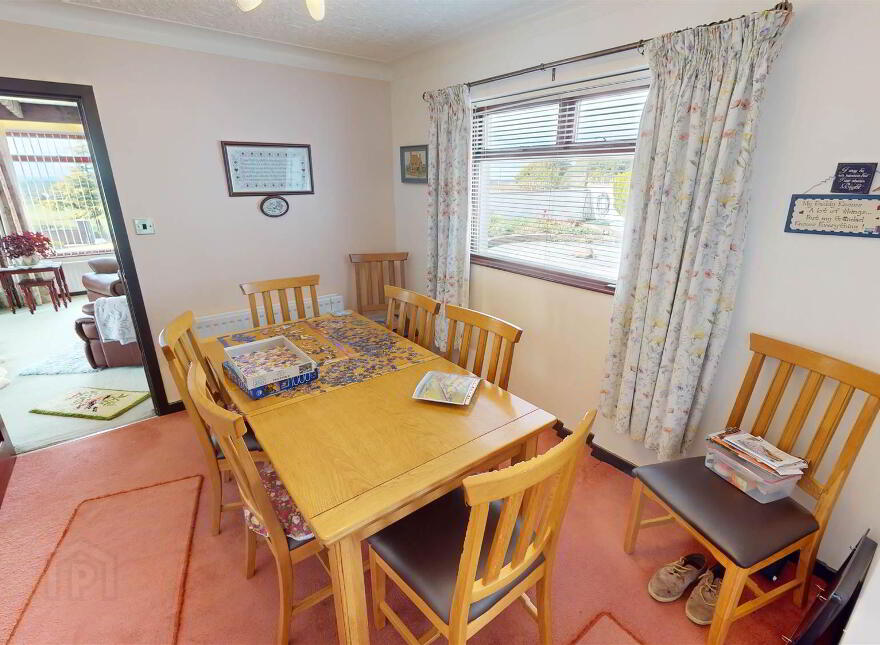 6 Whinney Hill, Lisburn, BT28 3UZ